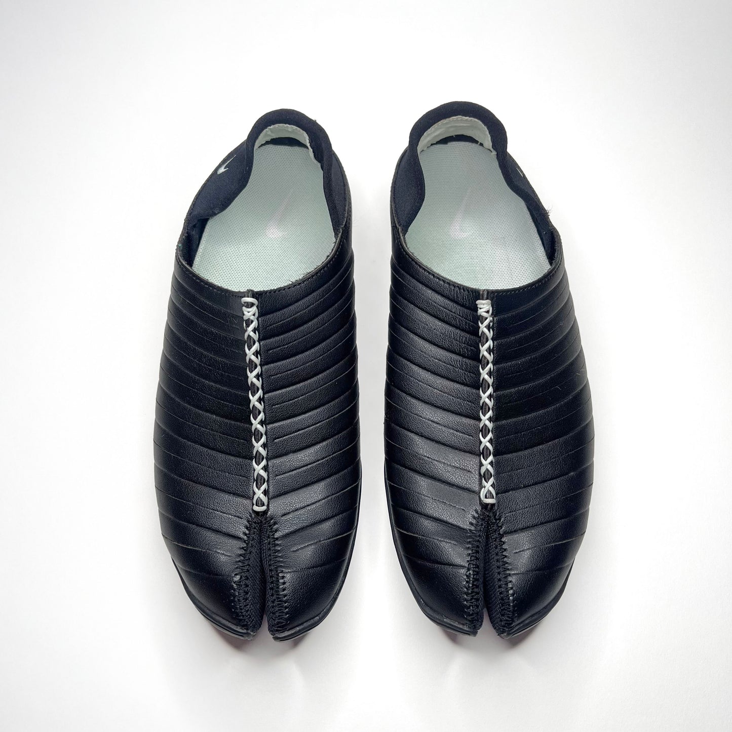 Nike Kembali Tabi Sneakers