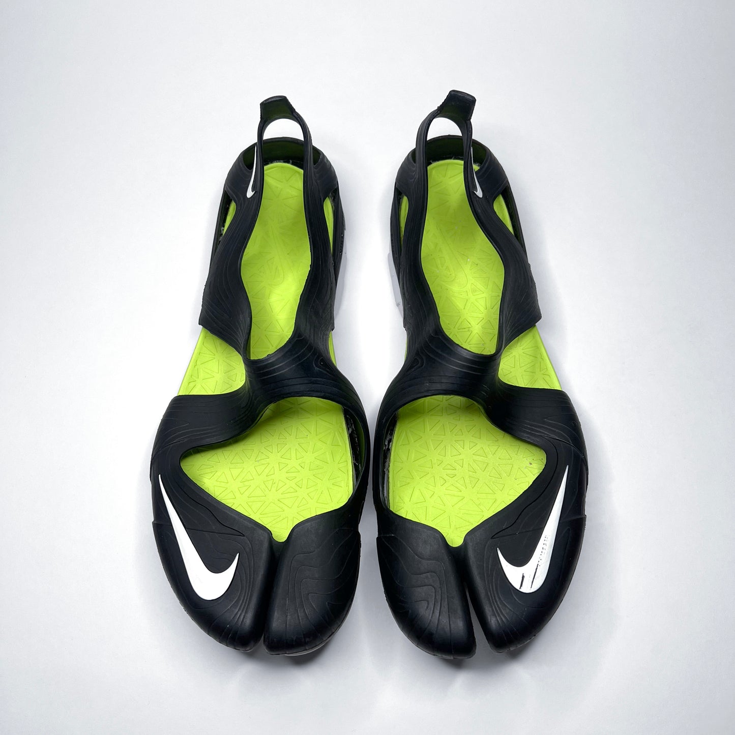 Nike Free Rift Tabi Sandals