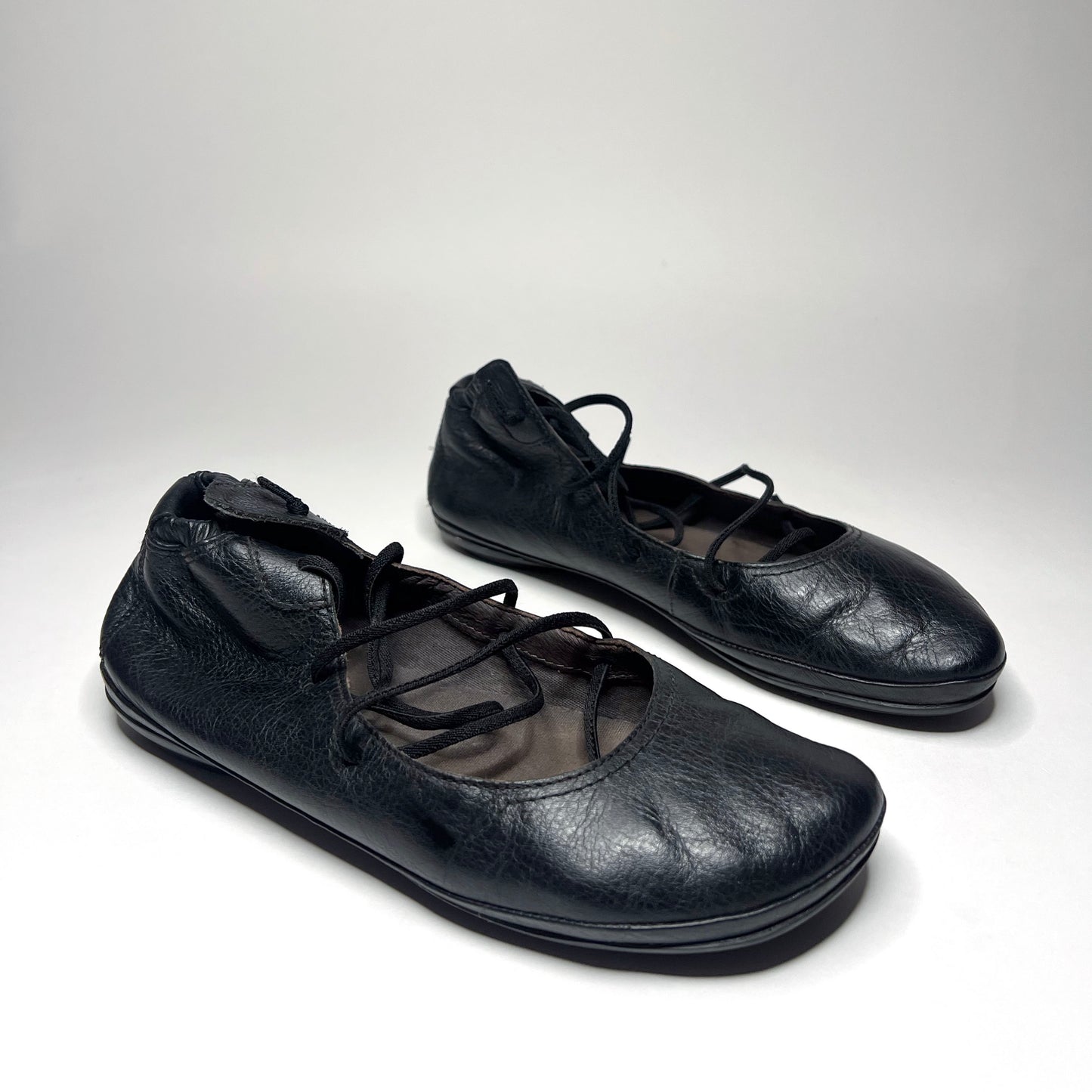 Camper Black Leather Ballet Flats