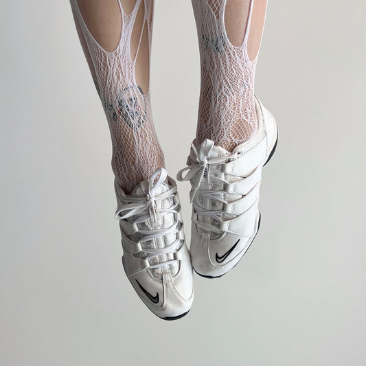 Nike White Vintage Sneakers