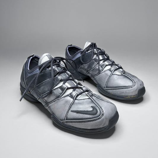 Nike Vintage Silver Sneakers